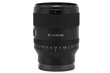 Sony G-Master 35 Prime Lens, f/1.4
